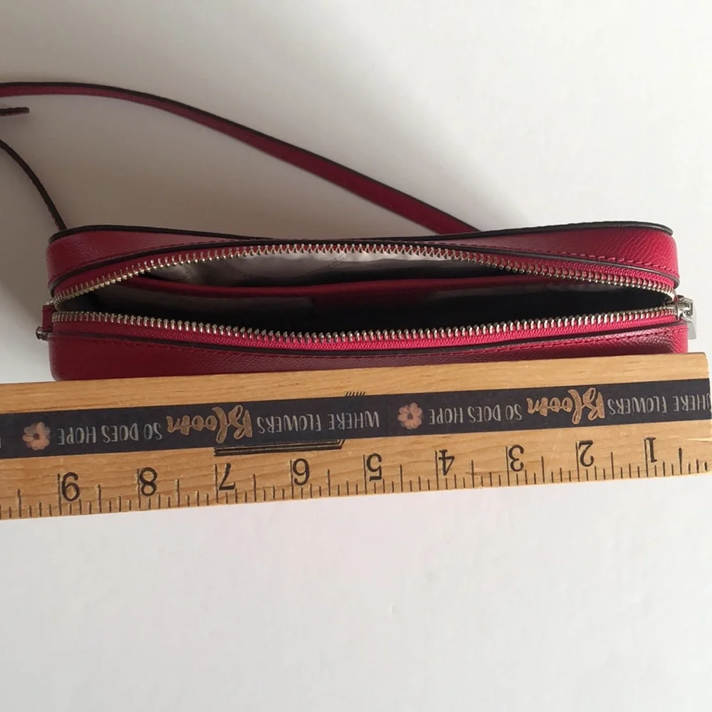 Michael Kors Jet Set Crossbody Raspberry Pink Red Leather MK Crossbo